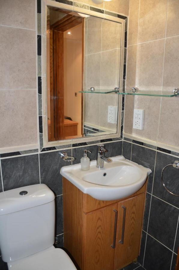 2 Bedroom Apartment, Zygos Centre Block D - By Imh Travel & Tours Paphos ภายนอก รูปภาพ