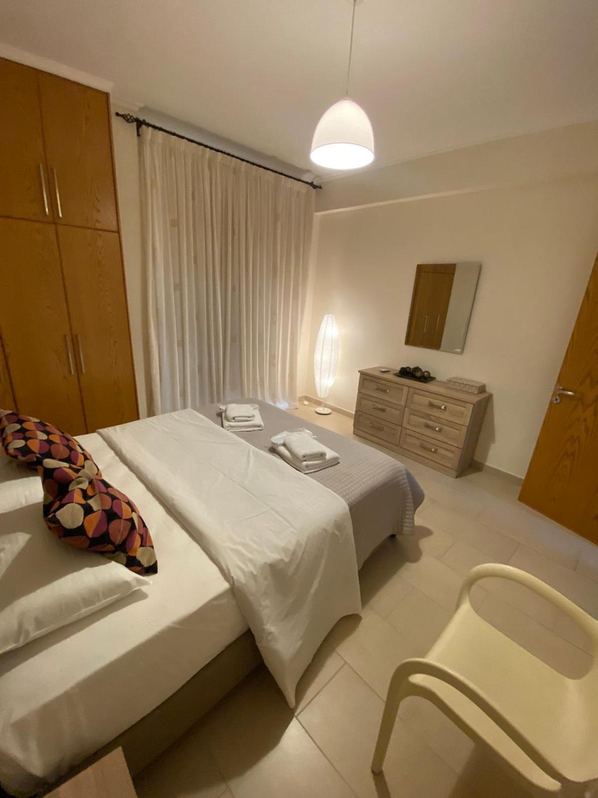 2 Bedroom Apartment, Zygos Centre Block D - By Imh Travel & Tours Paphos ภายนอก รูปภาพ