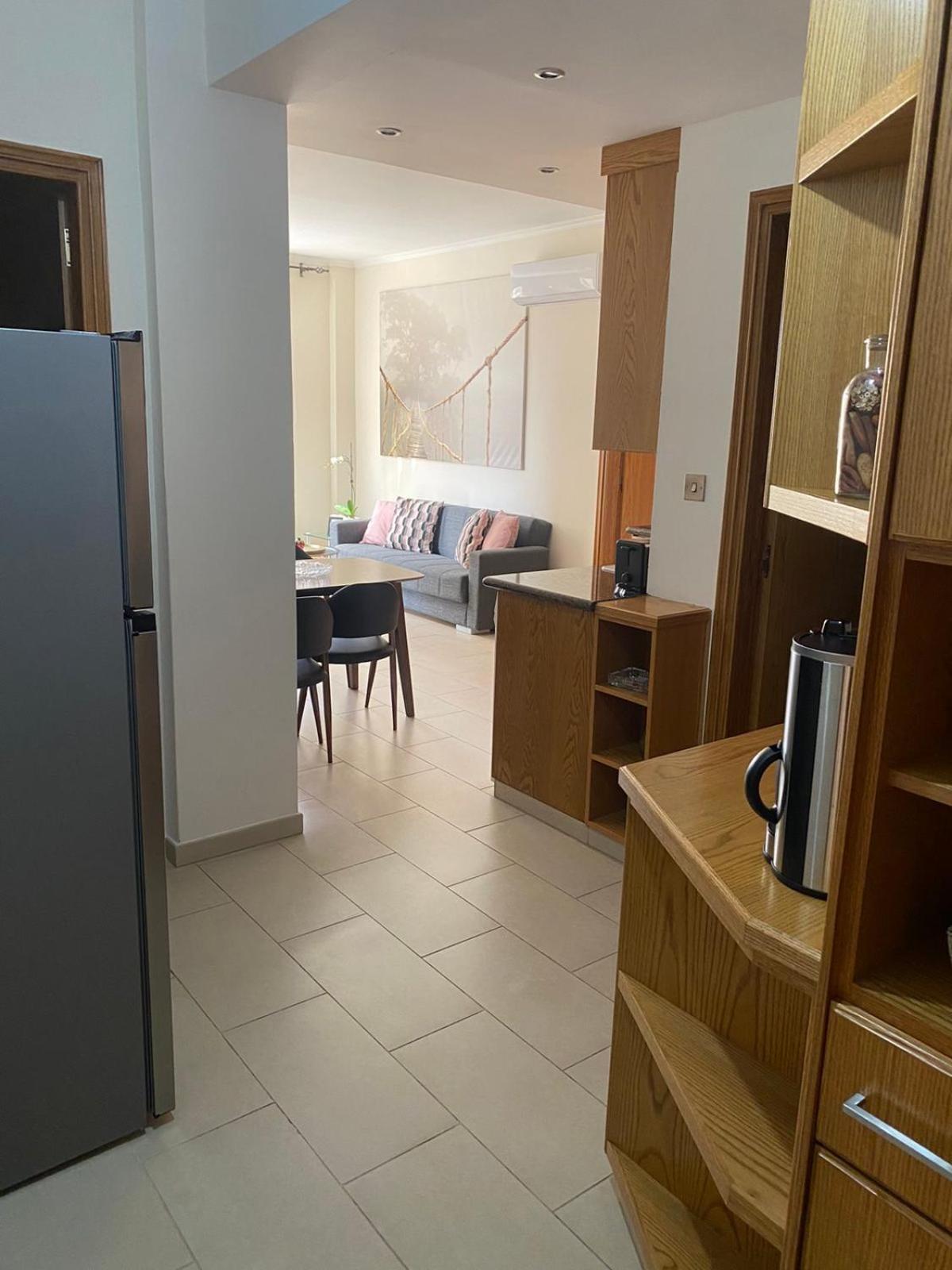 2 Bedroom Apartment, Zygos Centre Block D - By Imh Travel & Tours Paphos ภายนอก รูปภาพ